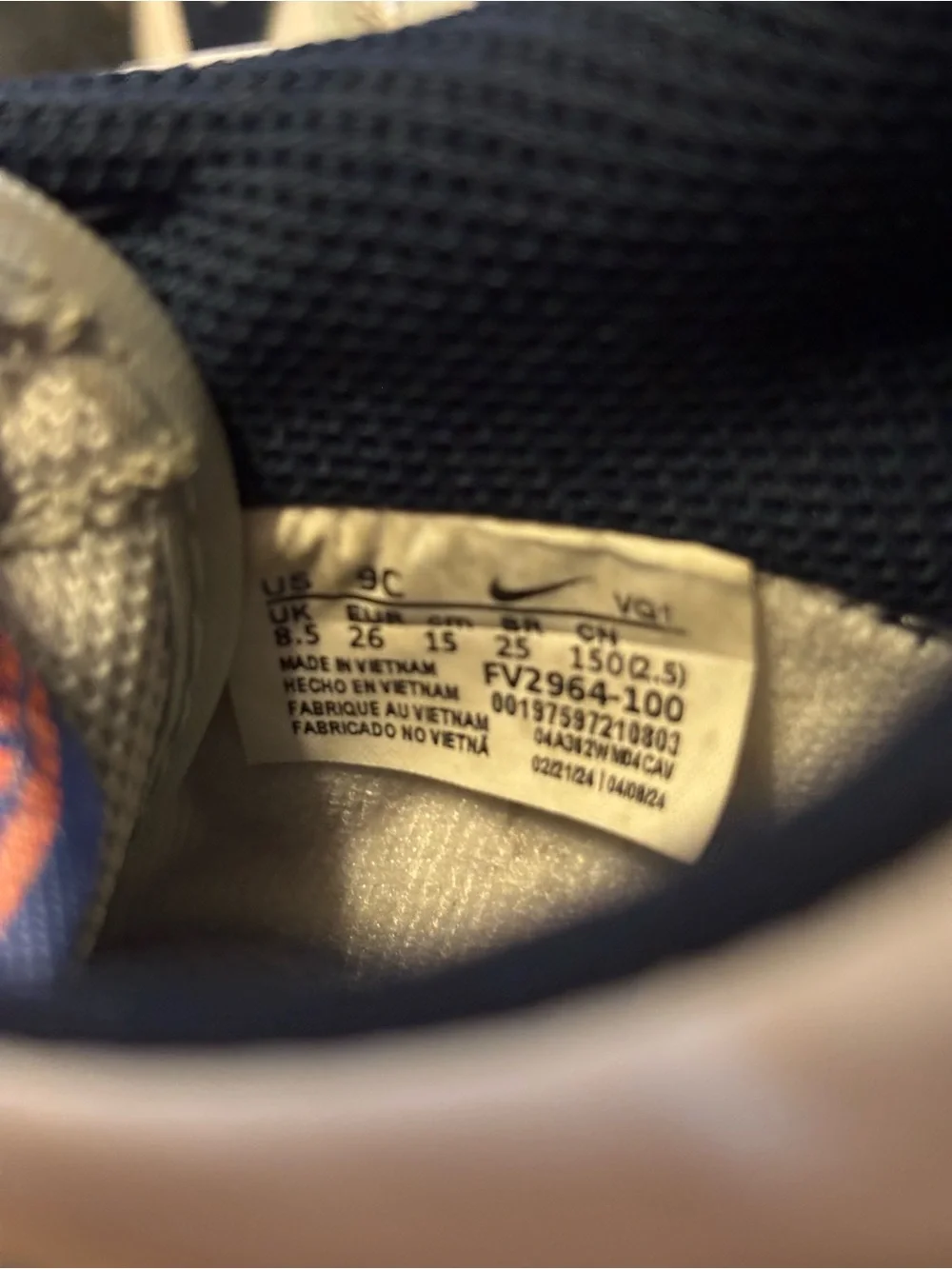 Nike Kids Low-Top Sneakers in White, Orange & Blue - Picture 6 of 6